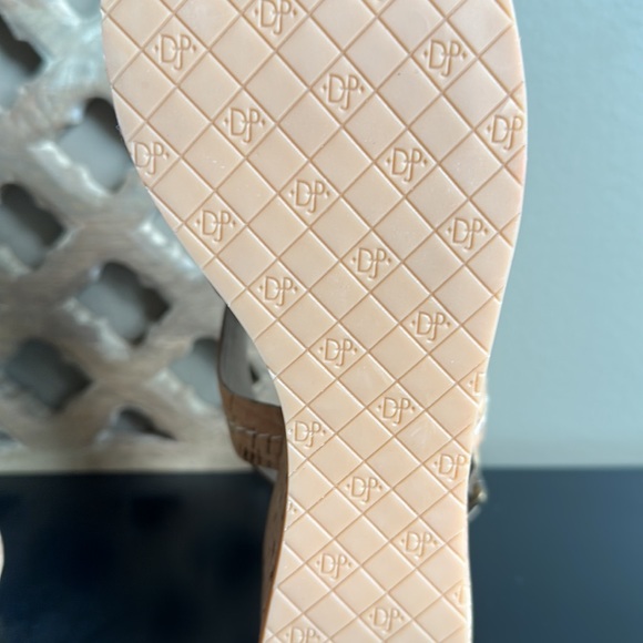 Donald J Pliner Cork WEDGE - Picture 4 of 9